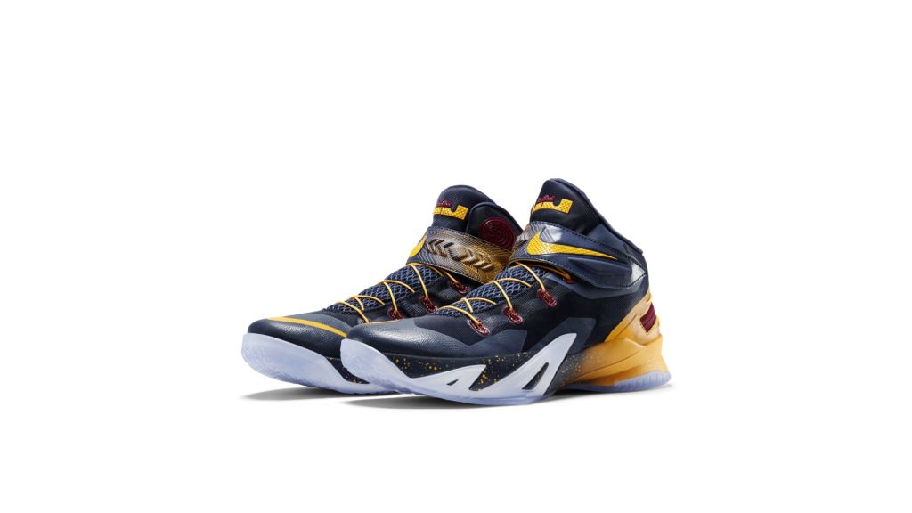 nike-lebron 805894-476