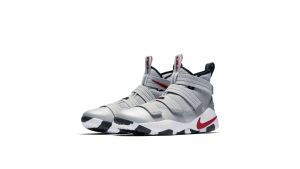 Nike LeBron Zoom Soldier 11 Silver Bullet