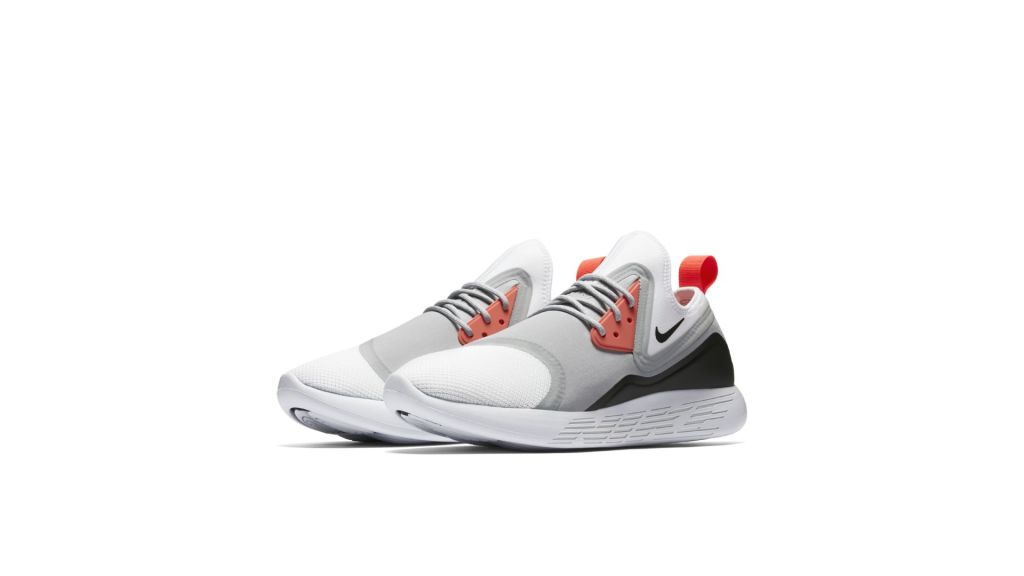 nike-lunarcharge 933811-010