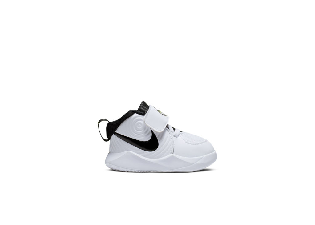 nike-team-hustle-d-9 AQ4226-100