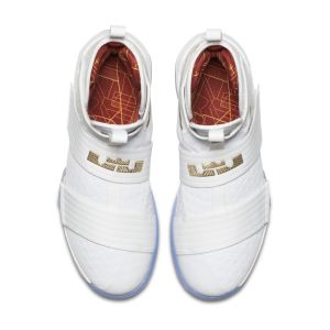 Nike Basketball LeBron Kyrie Four Wins Game 6 Unbroken Championship Pack