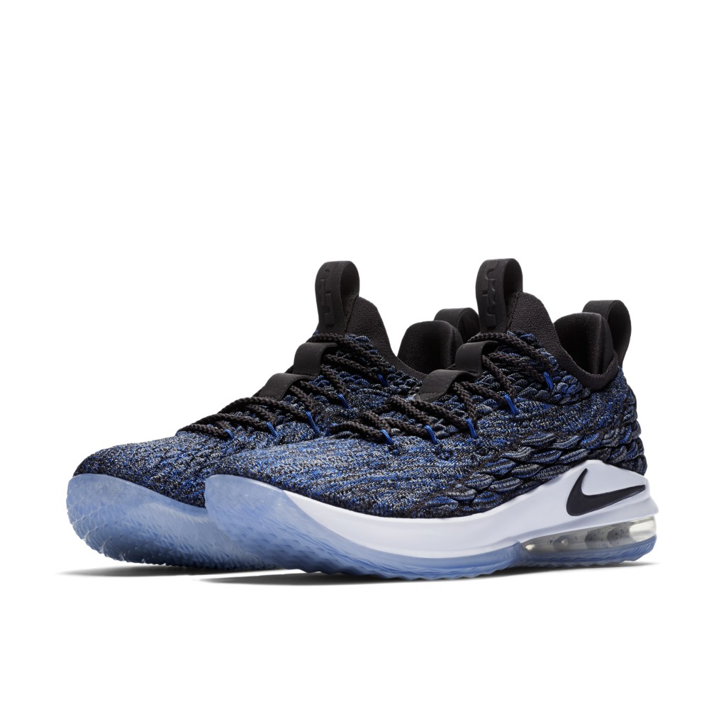 nike-lebron-15 AO1755-400