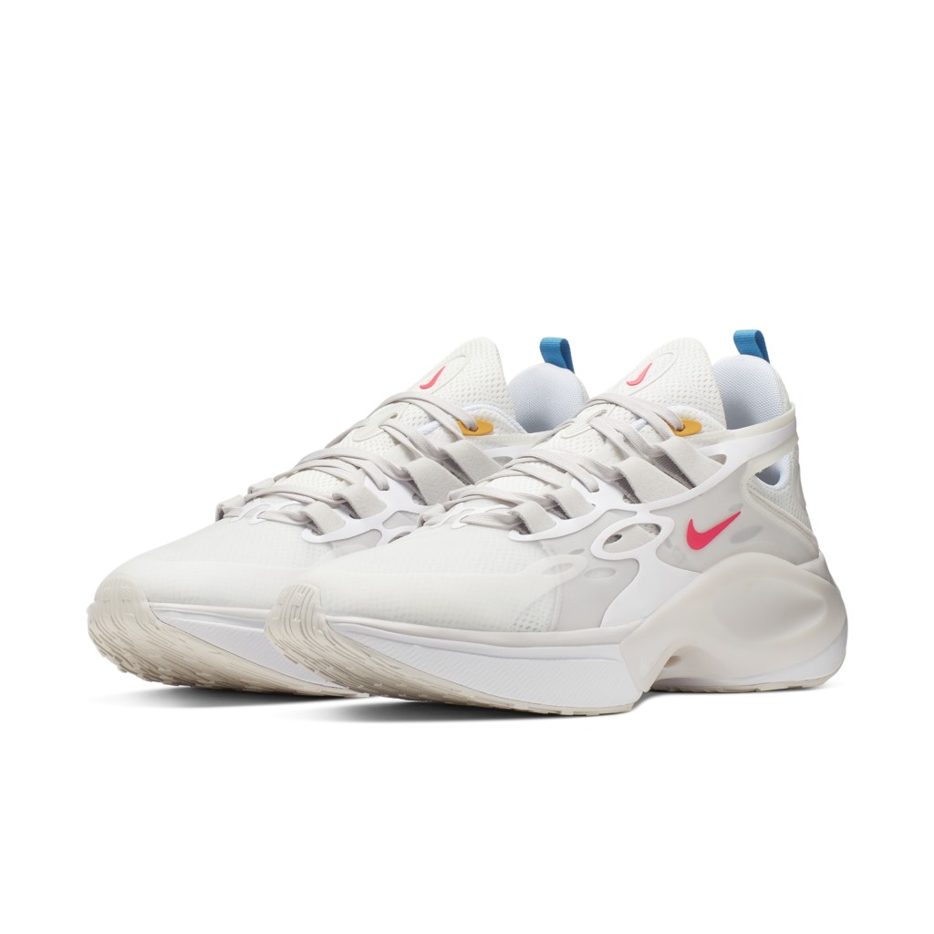 nike-signal AT5303-100