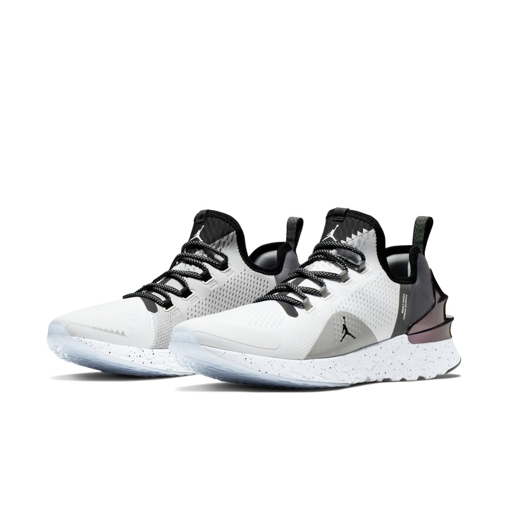 jordan-react-havoc AR8815-100