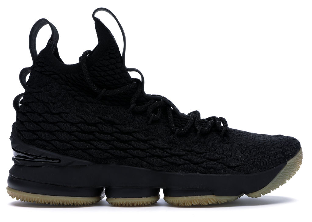 nike-lebron-15 897648-001/897649-001