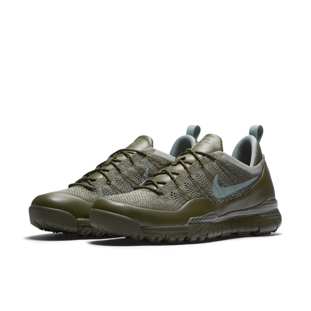 nike-flyknit 882685-300