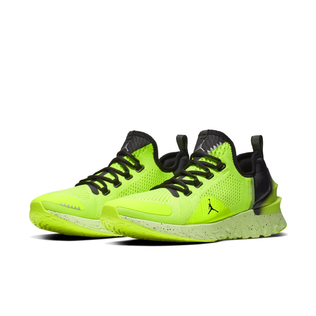 jordan-react-havoc AR8815-700