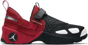 Jordan Trunner LX Black Red (2017)