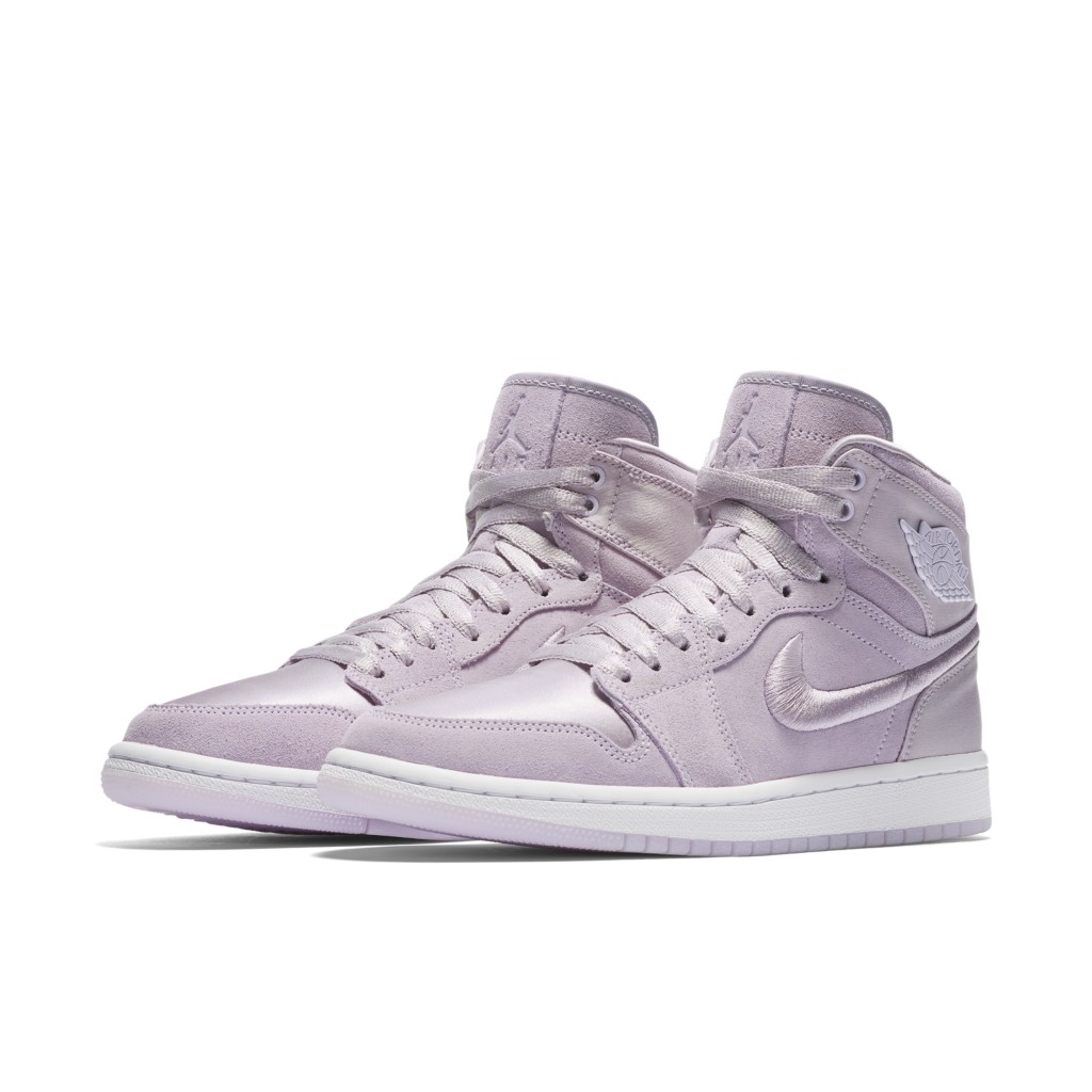 air-jordan-1 AO1847-545