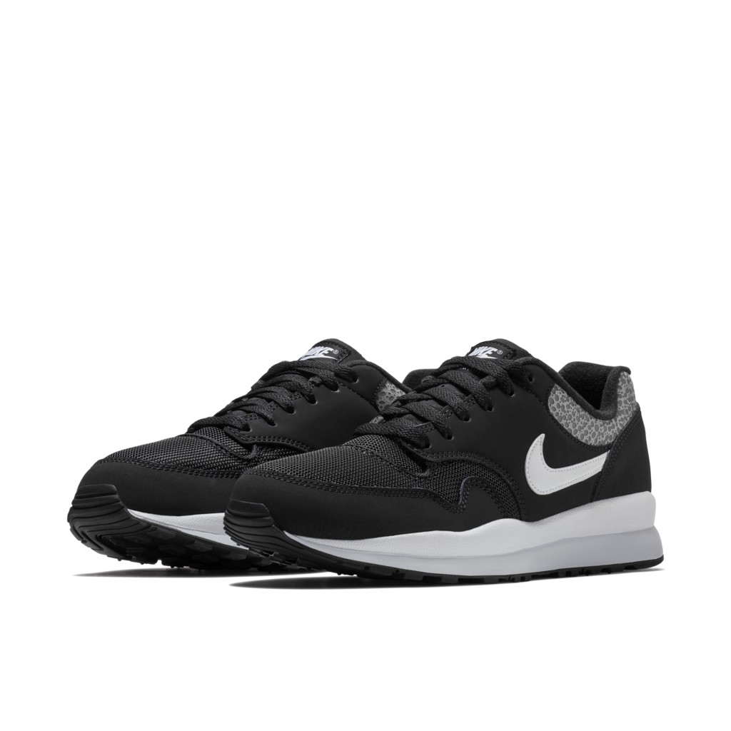 nike-air-safari 371740-009