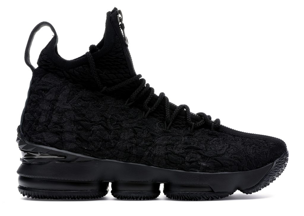 nike-lebron-15 AJ3936-001