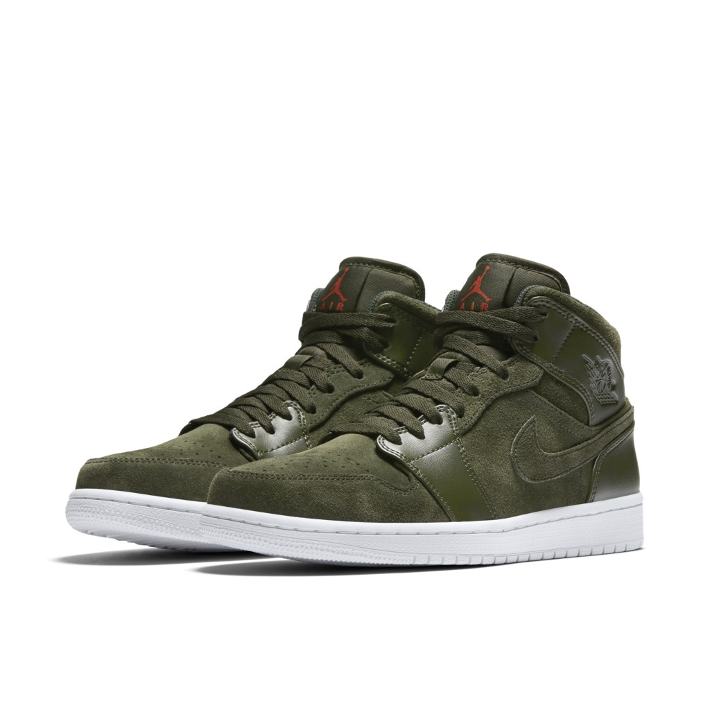 air-jordan-1 554724-302