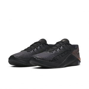 Nike Womens WMNS Metcon 5 ‘Black Rose Gold’ Black/Black-Metallic Red Bronze (AT3145-060)