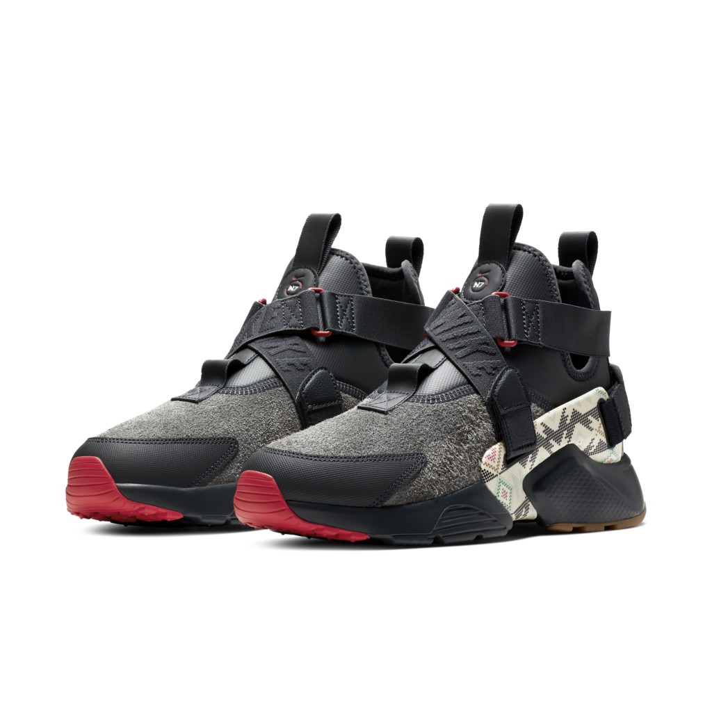 nike-air-huarache AT6170-001