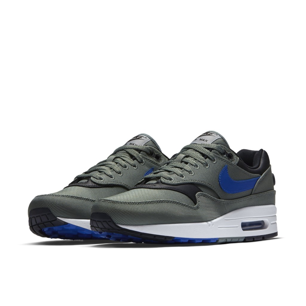 nike-air-max 875844-300