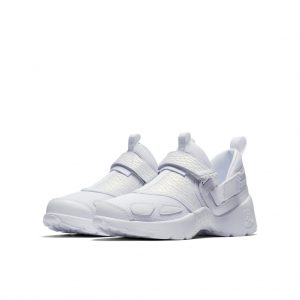 Jordan Trunner LX Heiress Frost White (GS)