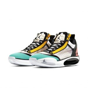 Air Jordan XXXIV Low Guo PF Guo Ailun (CZ7748-100)