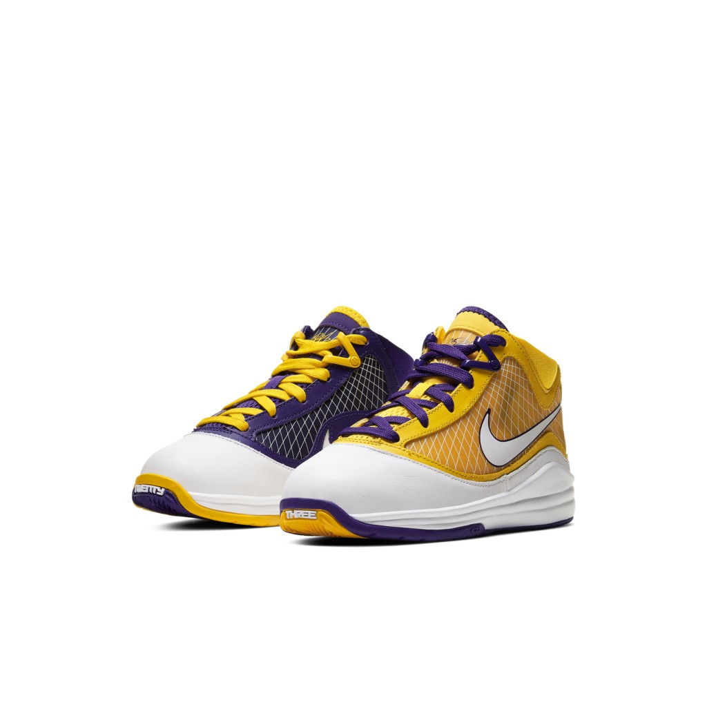 nike-lebron-7 DA3202-500