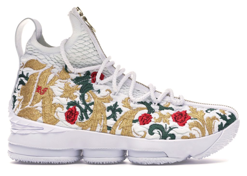 nike-lebron-15 AJ3936-100