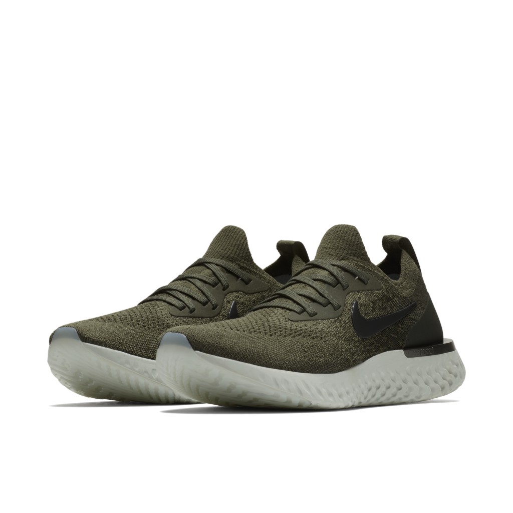 nike-epic AQ0070-300