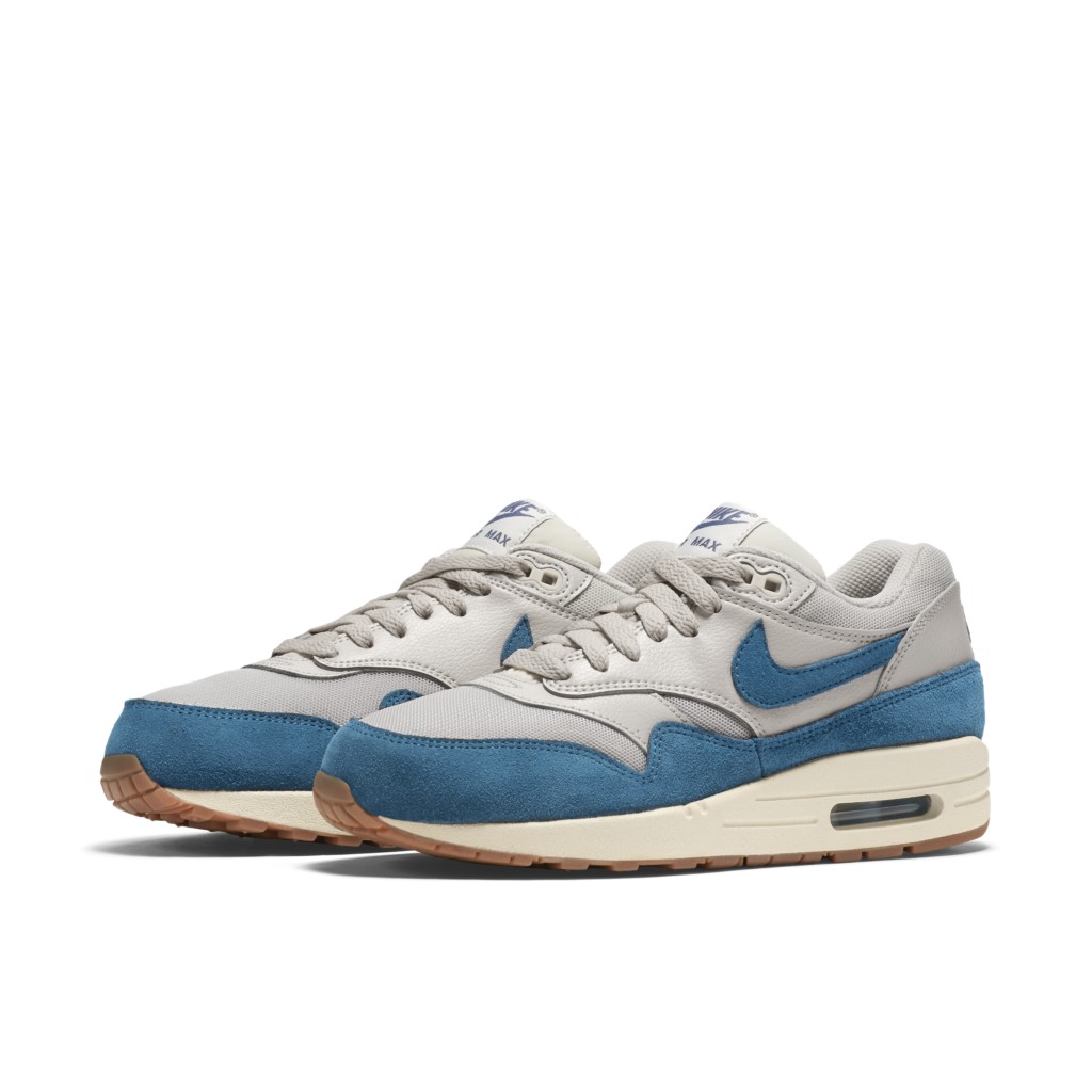 nike-air-max 599820-019