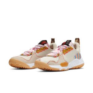 Jordan Delta ‘Dynasties’ Beach/Dark Sulphur/Bright Crimson/Metallic Gold (CZ8152-200)