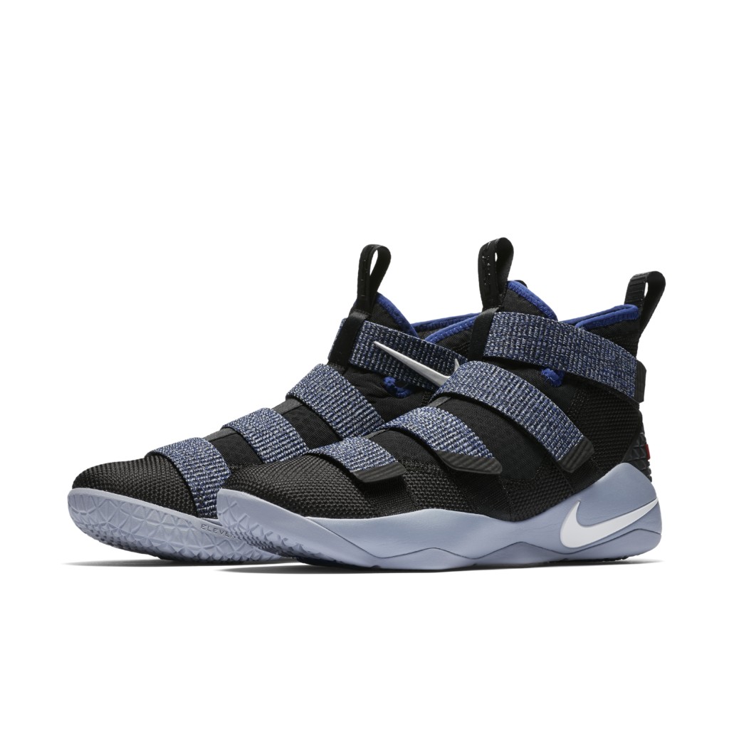 nike-lebron 897644-005