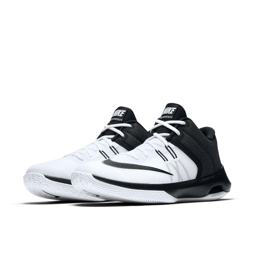 nike-air-versitile 921692-100