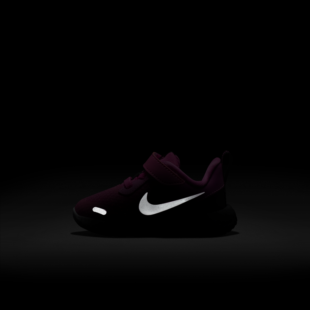 nike-revolution BQ5673-610