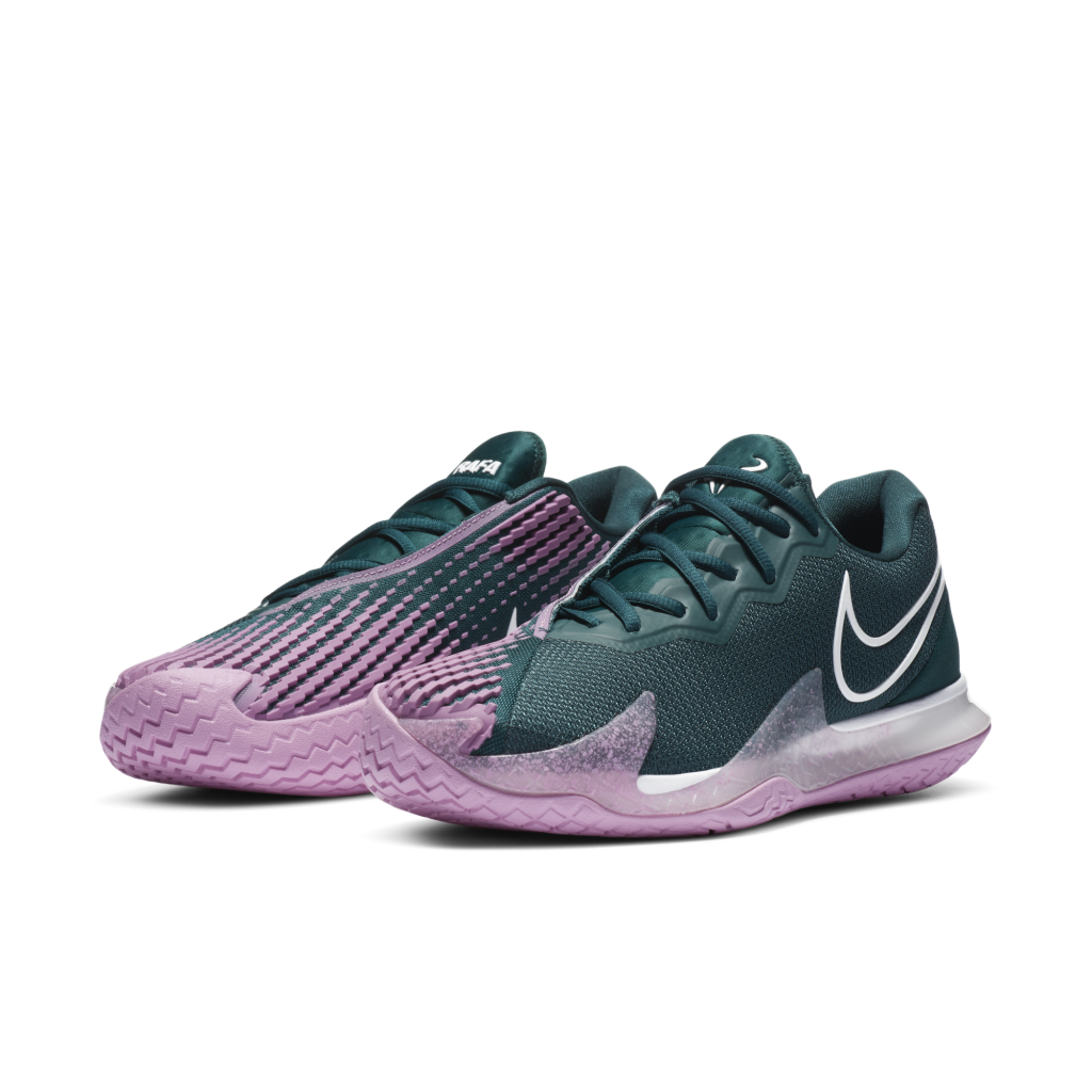 nikecourt CD0424-300