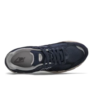 new-balance-2002r ML2002RD