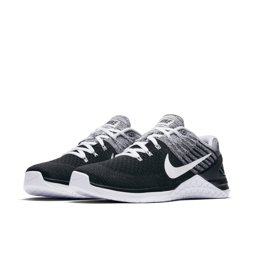 nike-metcon 852930-011