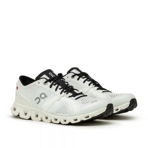 On Running Cloud X  (40.99707)