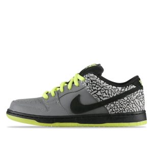 Nike SB Dunk Low Premium QS DJ Clark Kent 112 (504750-017)