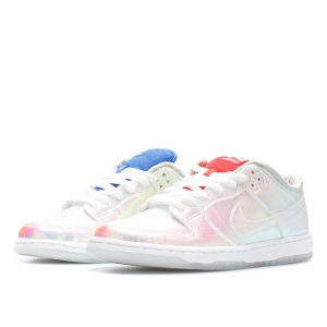 Nike Concepts x Dunk Low Pro SB ‘Holy Grail’ Mettalic Silver Blue/Red (504750-140)