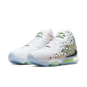 LeBron 17 Wit (BQ3177-100)