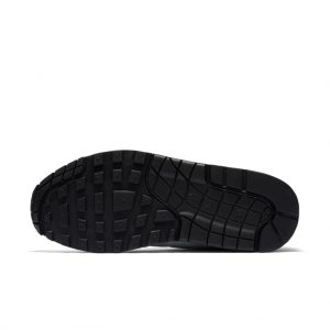 nike-air-max 881101-004