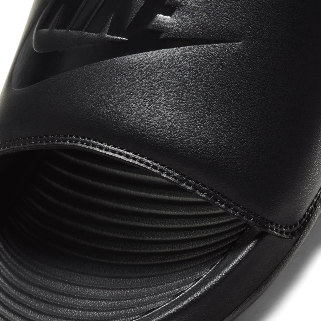 nike-victori-one CN9675-003
