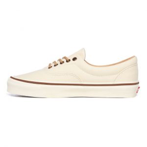 vans-style VN0A2RR11VE