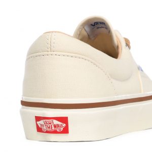 vans-style VN0A2RR11VE