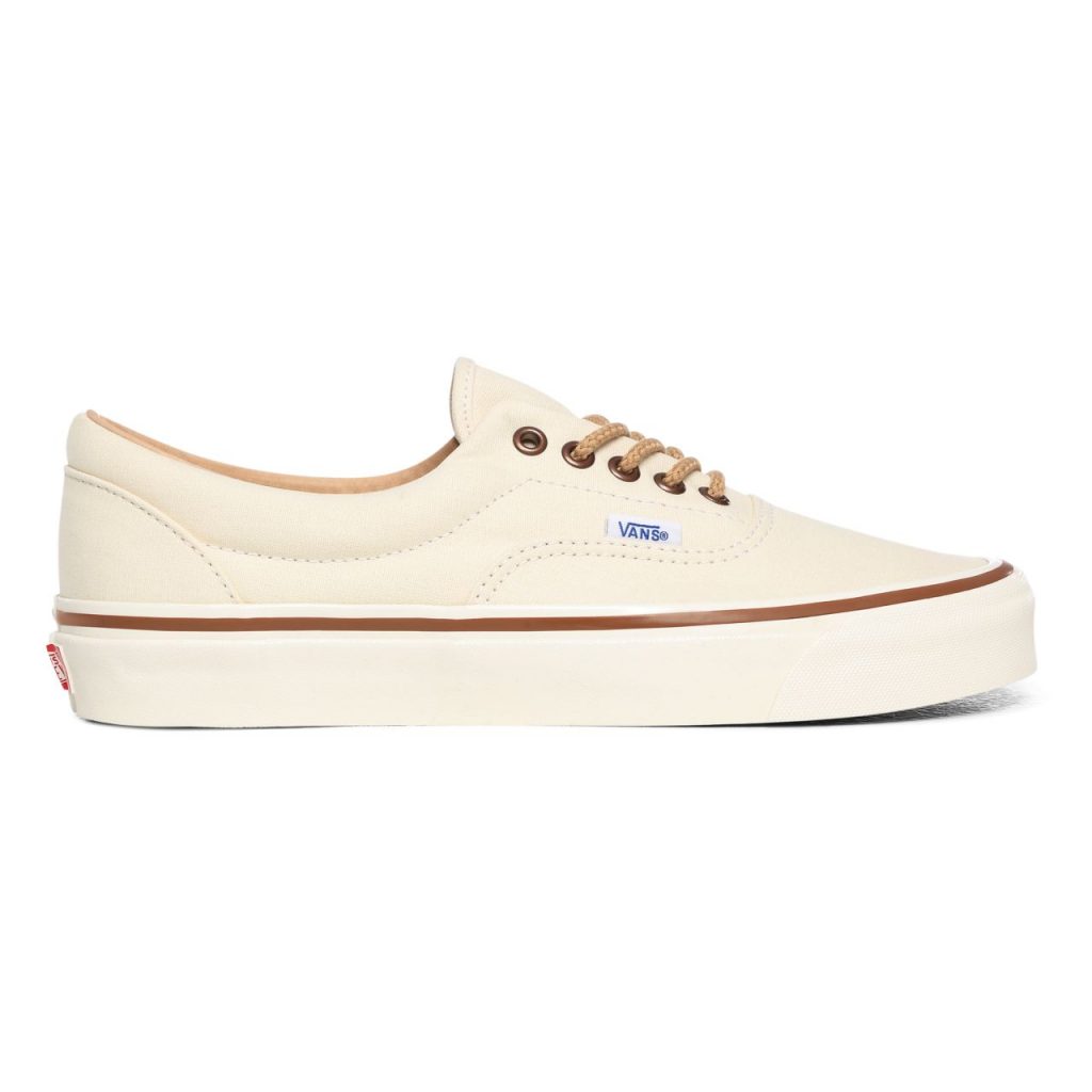 vans-style VN0A2RR11VE
