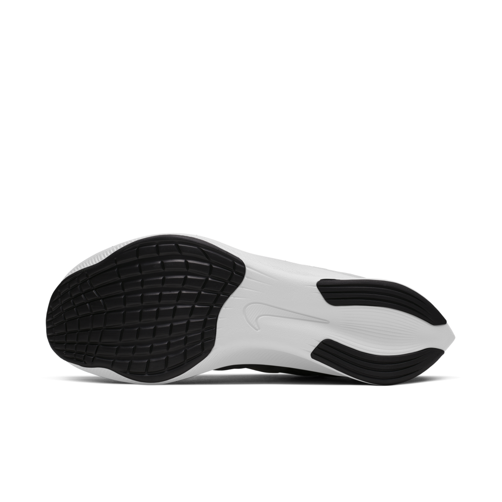 nike-zoom AT8240-007