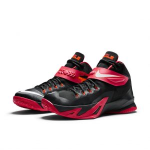 LeBron Soldier 8 Black/University Red-Hyper Crimson-White (653641-016)