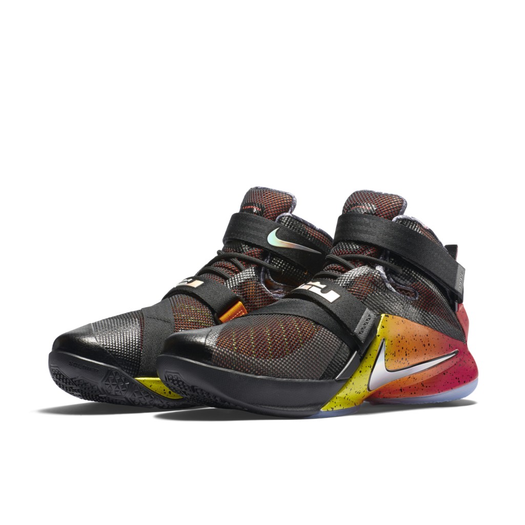 nike-lebron-soldier 810803-098
