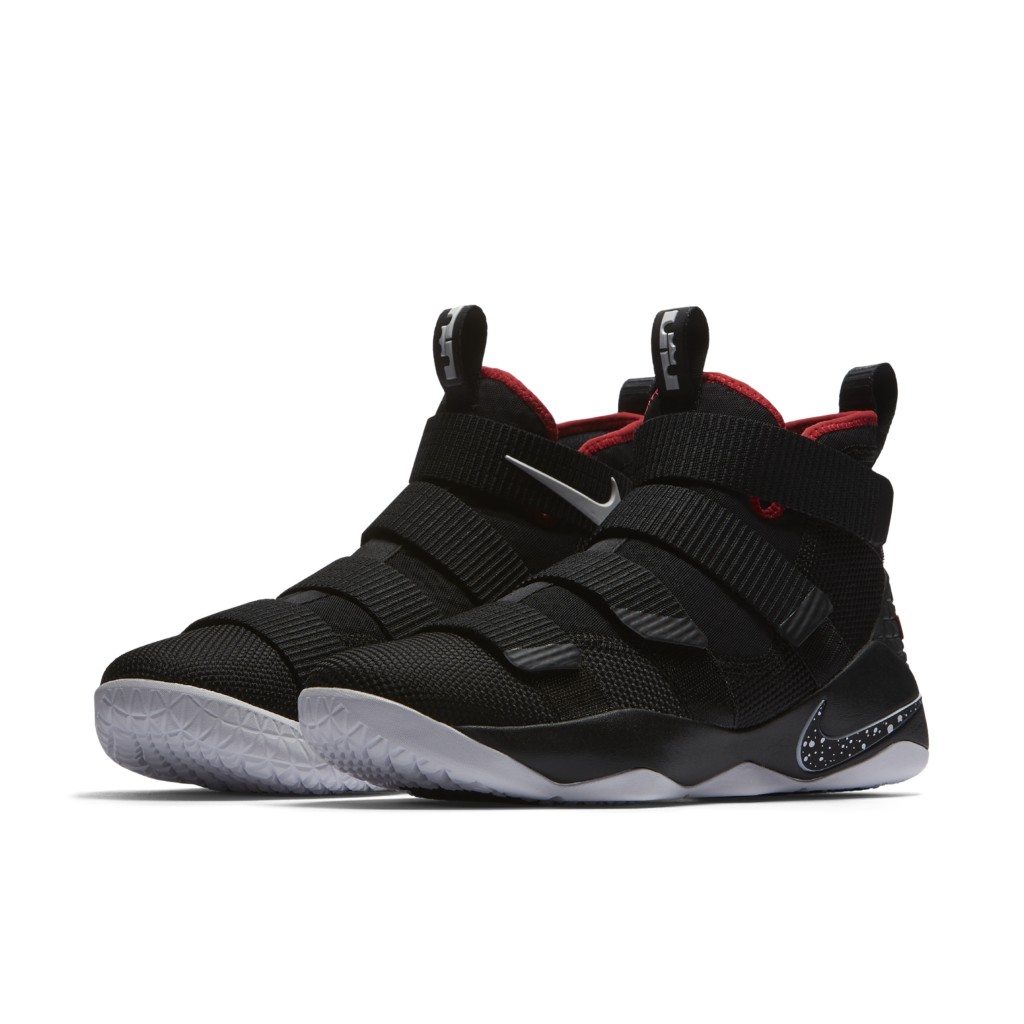 nike-lebron-soldier-11 897644-002