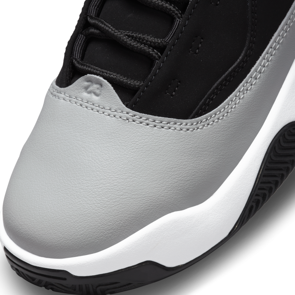 air-jordan-max-aura CN8094-007