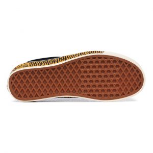 vans-style VN0A2RR11UY