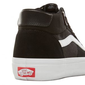 vans-style VN0A3DOVY28