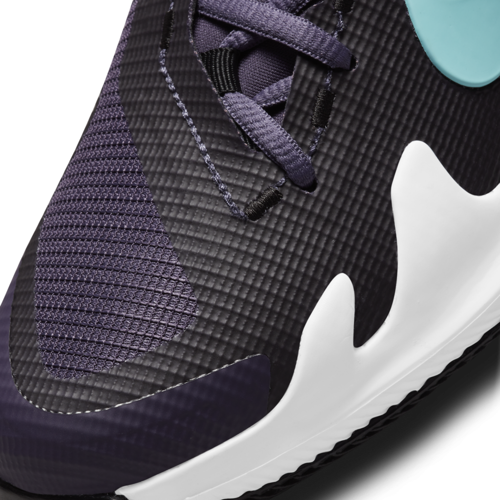 nikecourt CV0863-524