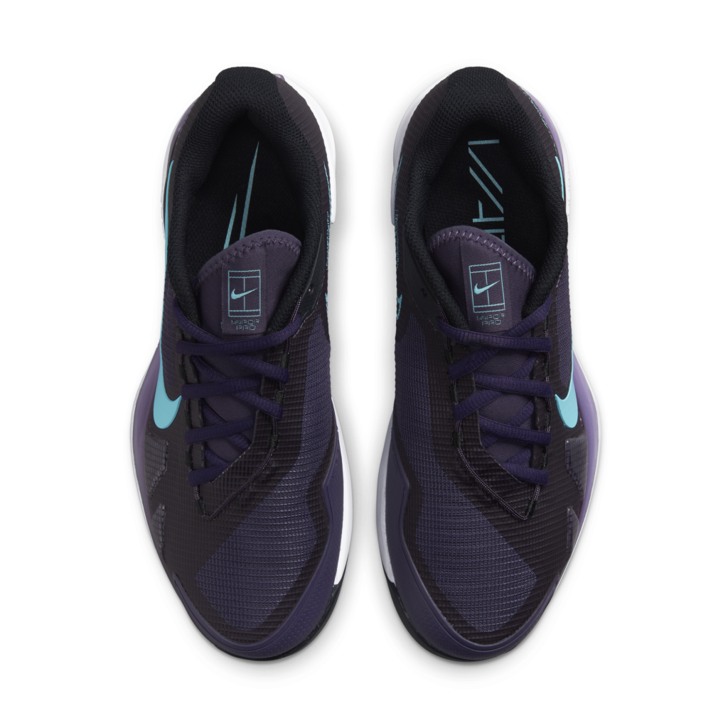 nikecourt CZ0222-524